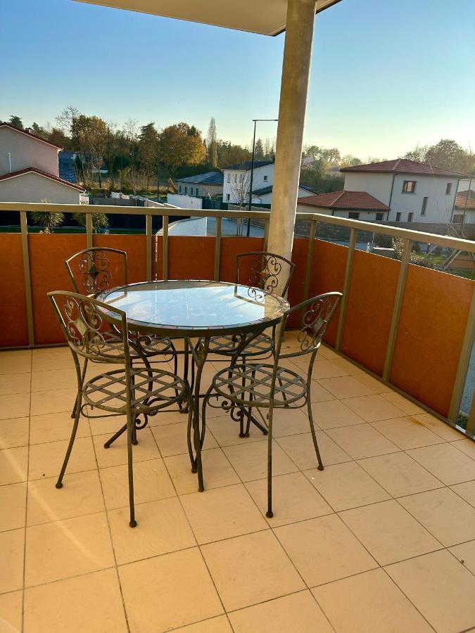 Charmant T3 Proche Plaine De L'Ain Saint-Jean-de Niost Exterior foto